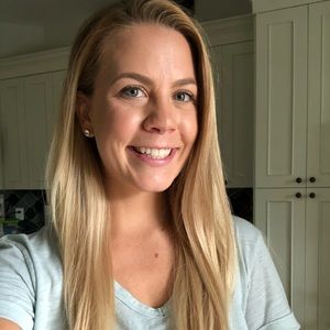 Meet your Posher, Rebecca.